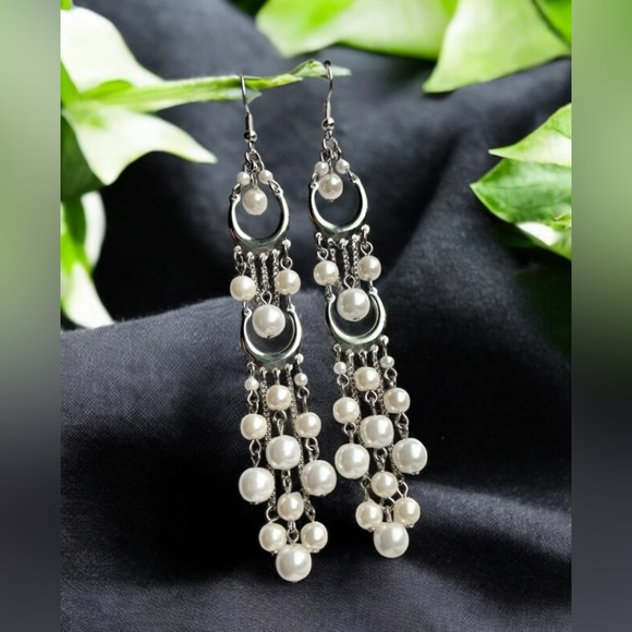 GLASS BEADS EARRINGS - Picture 3 of 7